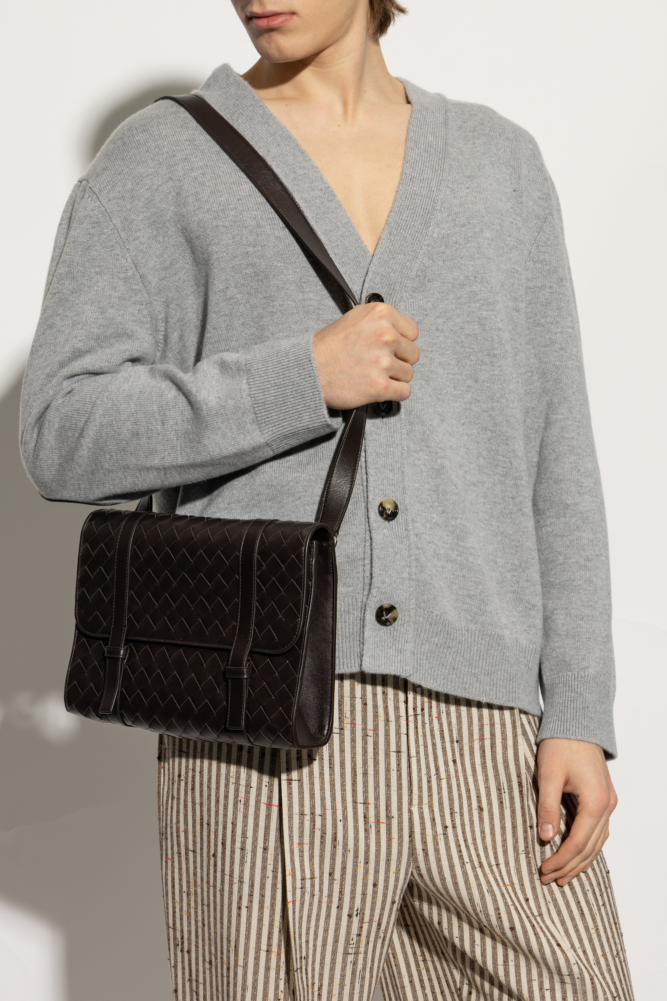 ショルダーバッグ BOTTEGA VENETA Men Shoulder bag Dark 815785V2HL1 2145 BOTTEGA VENETA Men Shoulder bag Dark 815785V2HL1 2145